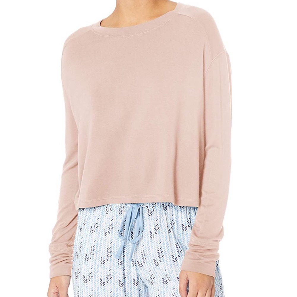 NWT Mae Women's Cropped Long Sleeve Pullover (S12)